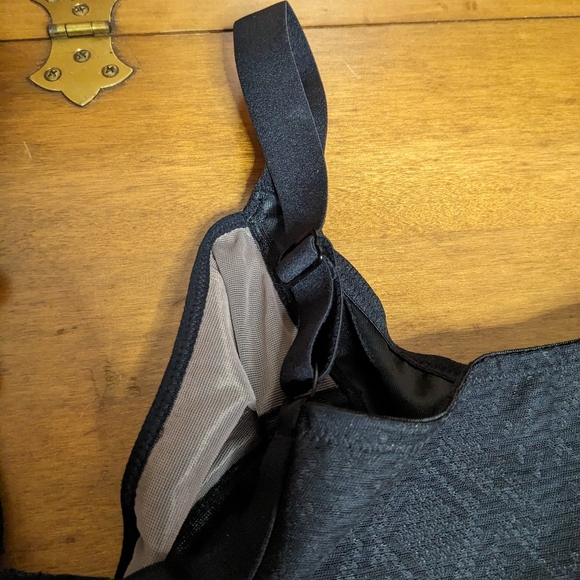 Elomi Black Bra 44DD NWT - Picture 8 of 11